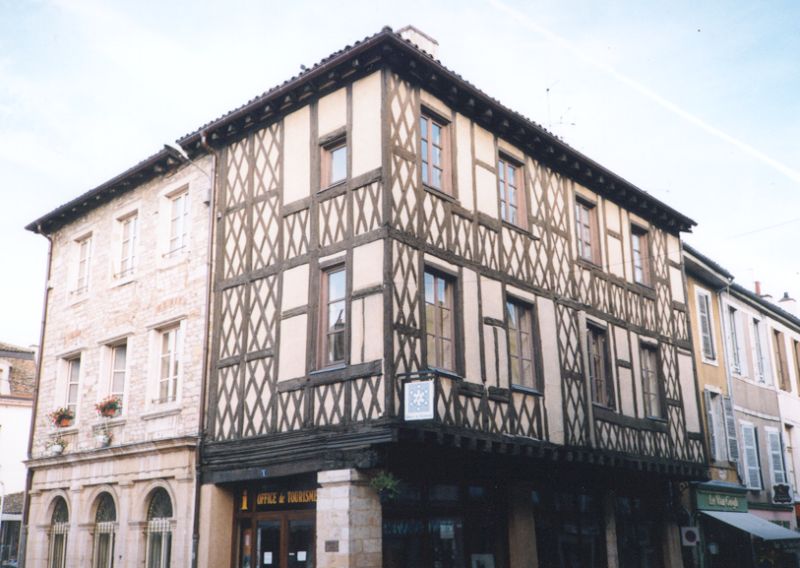 Logis de la Tête Noire (ancien Office de Tourisme)Black Head House (previously Tourist Office